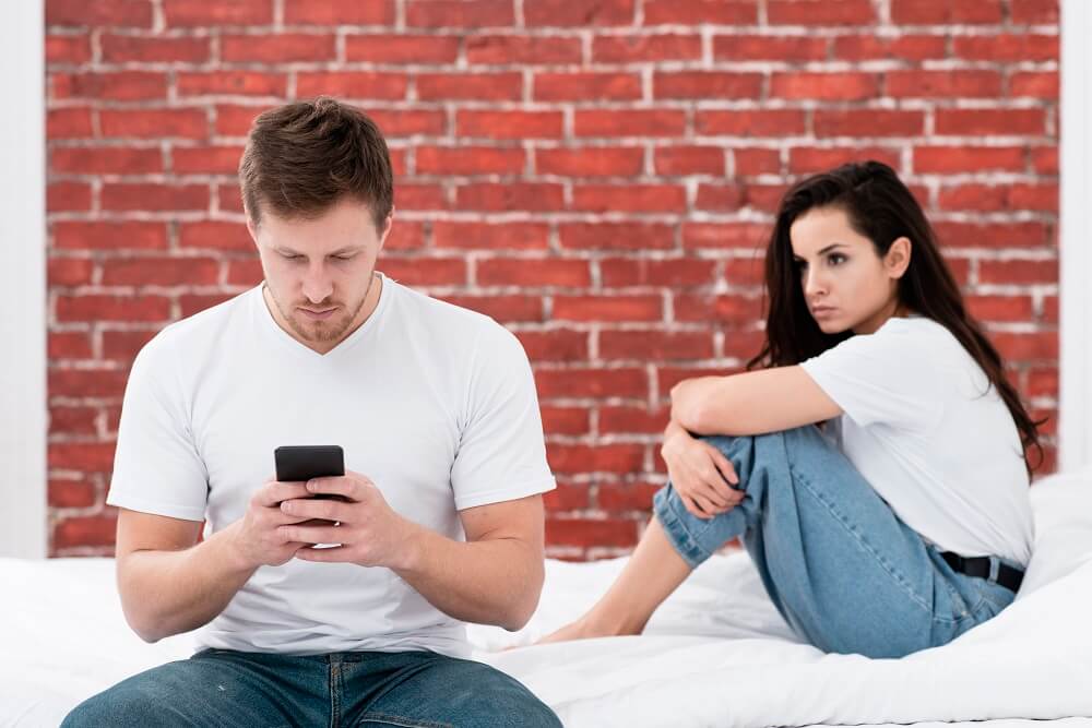 40 Cheaters Who Got Caught Via Text Messages 40 Cheaters Who Got Caught Via Text Messages