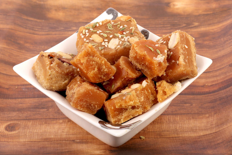 Benefits of Eating Gur Jaggery