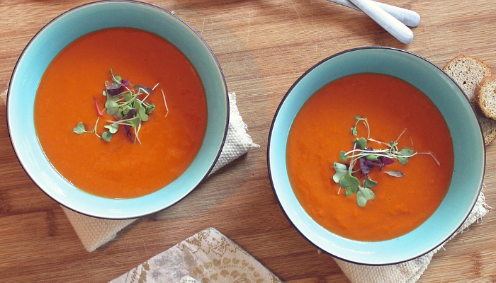 टमाटर के सूप के लिए आवश्यक सामग्री - Tomato Soup Ingredients in Hindi