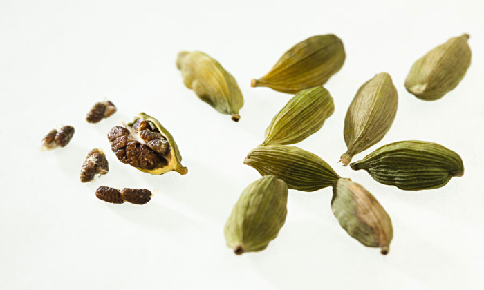 इलायची के फायदे - benefits of cardamom in hindi