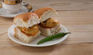 Vada Pav