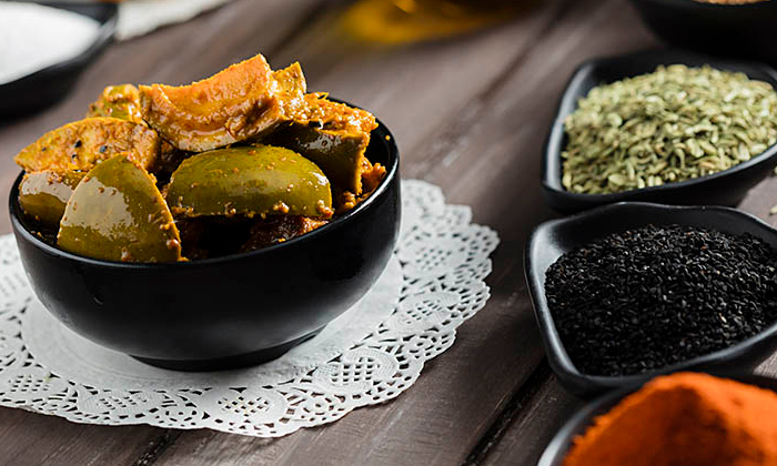 Aam Ka Achar Feature
