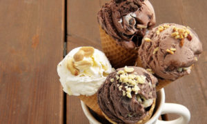 Dry fruits ice cream