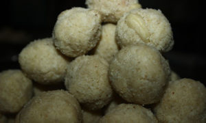 Mava Laddu