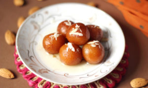 Gulab Jamun sweet recipes for raksha bandhan