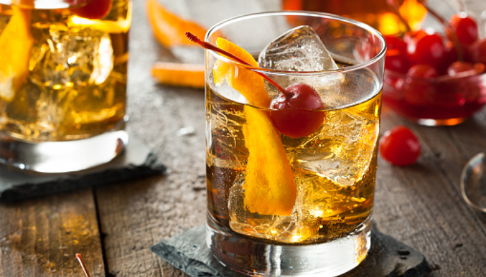 Whiskey Sour - Winter Cocktails