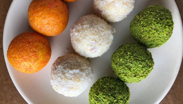 Tricolor Coconut Ladoo - Tiranga food recipes