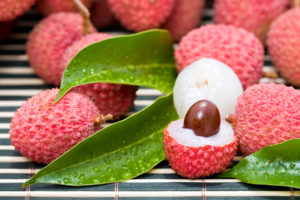Lychee Benefits in Hindi