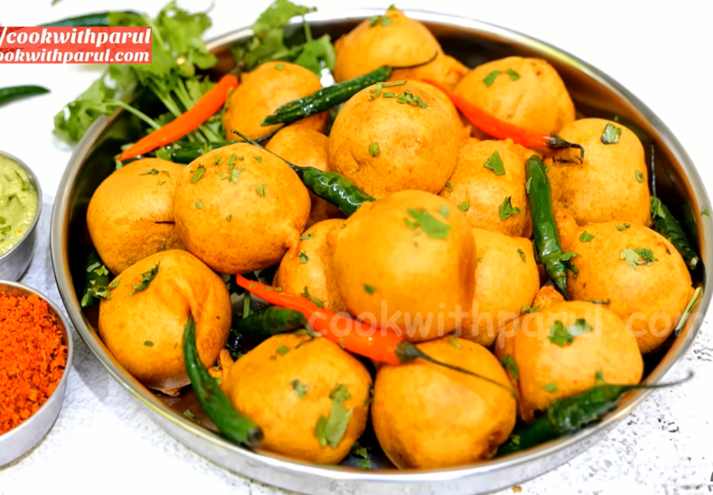 Aloo Pyaz Pakora Recipe