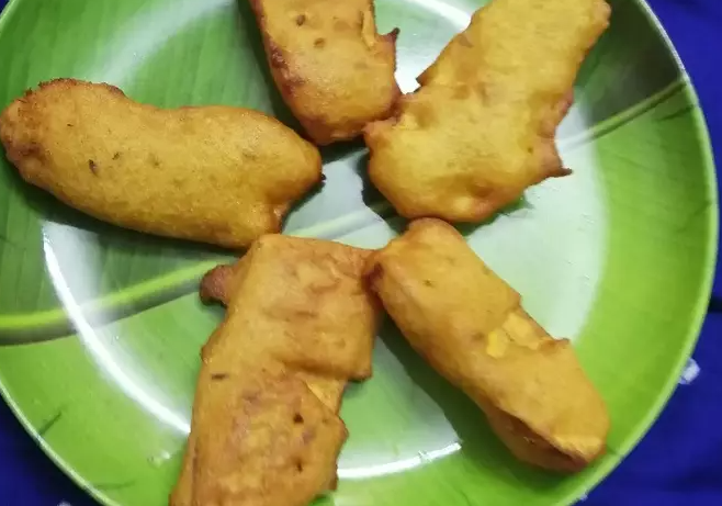 कैसे बनाएं केले के पकौड़े की रेसिपी