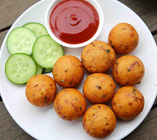 सुबह में कैसे बनाएं पोहा पकोड़ा की रेसिपी