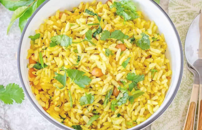 कैसे बनाएं मुरमुरे उपमा की रेसिपी