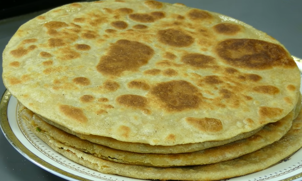Gobhi Paneer Paratha Recipe