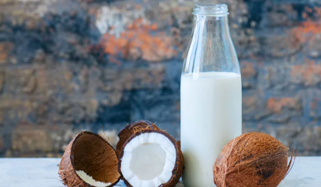Nariyal Ke Doodh kaise banayen
