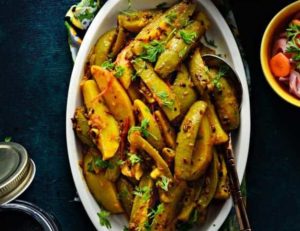 Achari Aloo Parwal Recipe