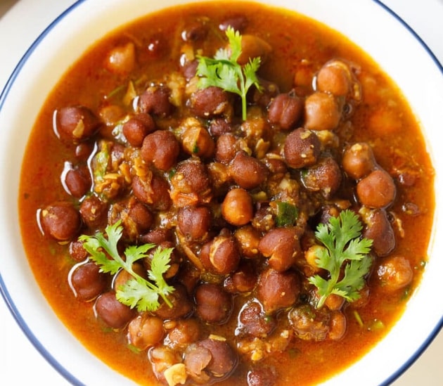 Kala Chana Curry Recipe