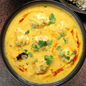 Pakode Wali Kadhi Recipe