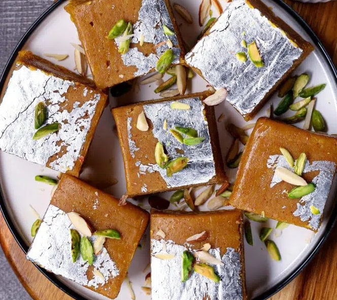 Mohanthal Recipe
